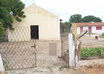 Igreja é arrombada e tem equipamentos roubados em José de Freitas